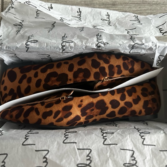 Lulus Emmy Leopard Suede Pointed Loafers 6.5 NWB - Picture 4 of 4